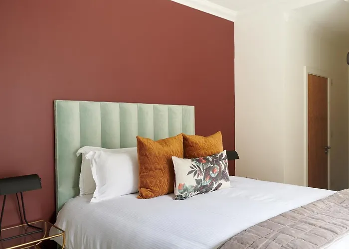 Sonder St Johns Garden Hotel London